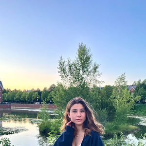 Meet your Posher, Rebeca